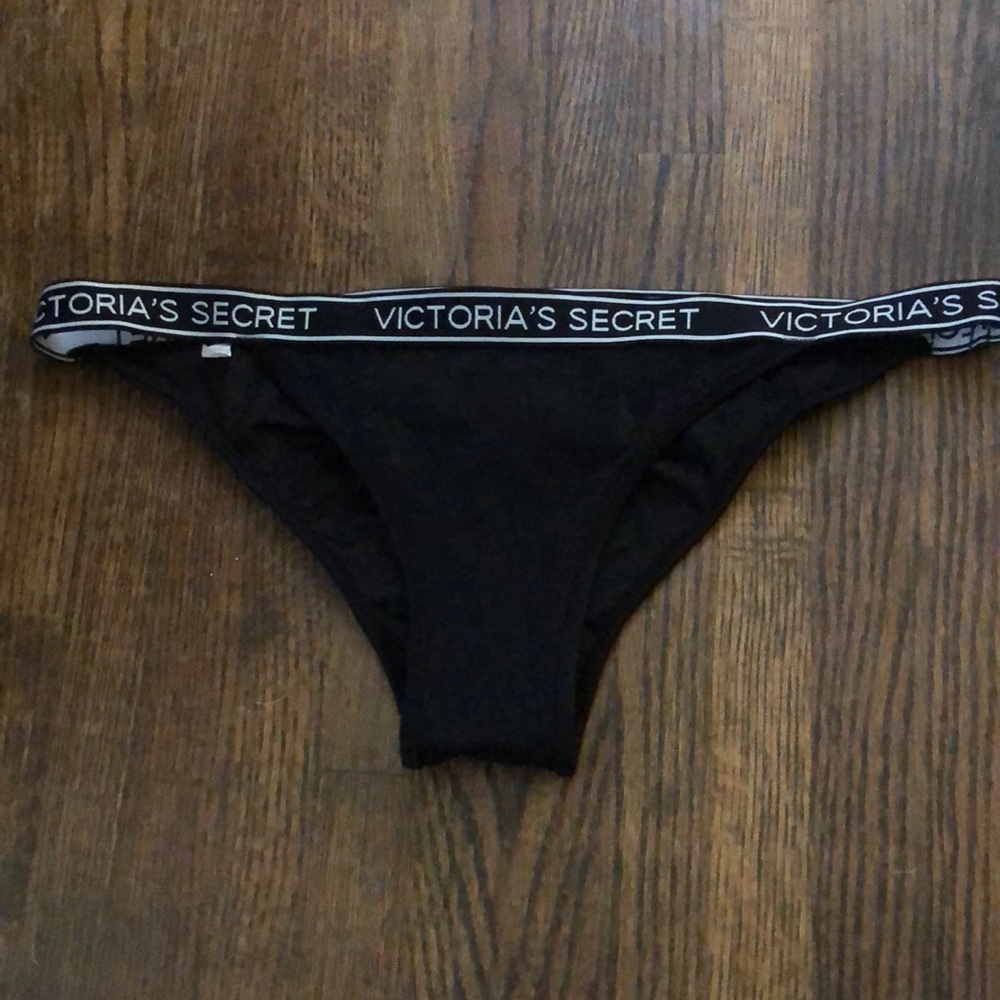 VS Bikini Bottom